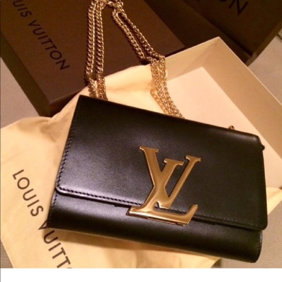 Louis Vuitton Handbags - Crossbody